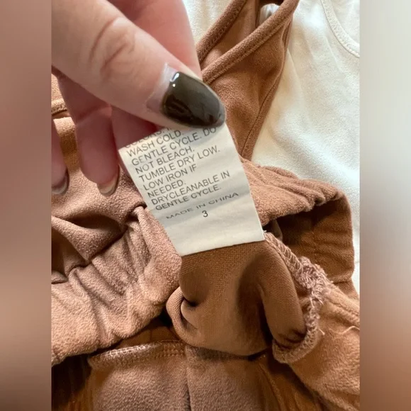 NWOT Amazon Six Piece Matching Cropped Tank & Short Sets Size Medium - Picture 7 of 8